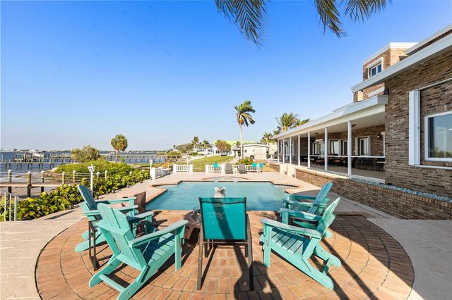 6118 RIVERVIEW BOULEVARD, Bradenton, FL 34209