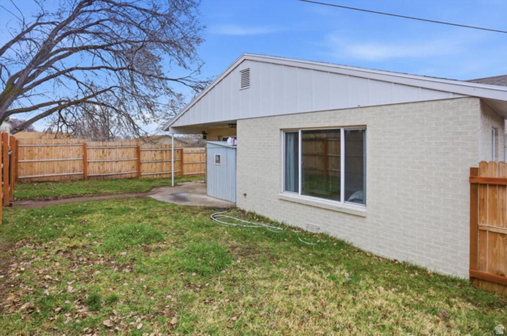 Image 39 of property listing at 2102 S HARRISON BLVD, Ogden, UT 84401