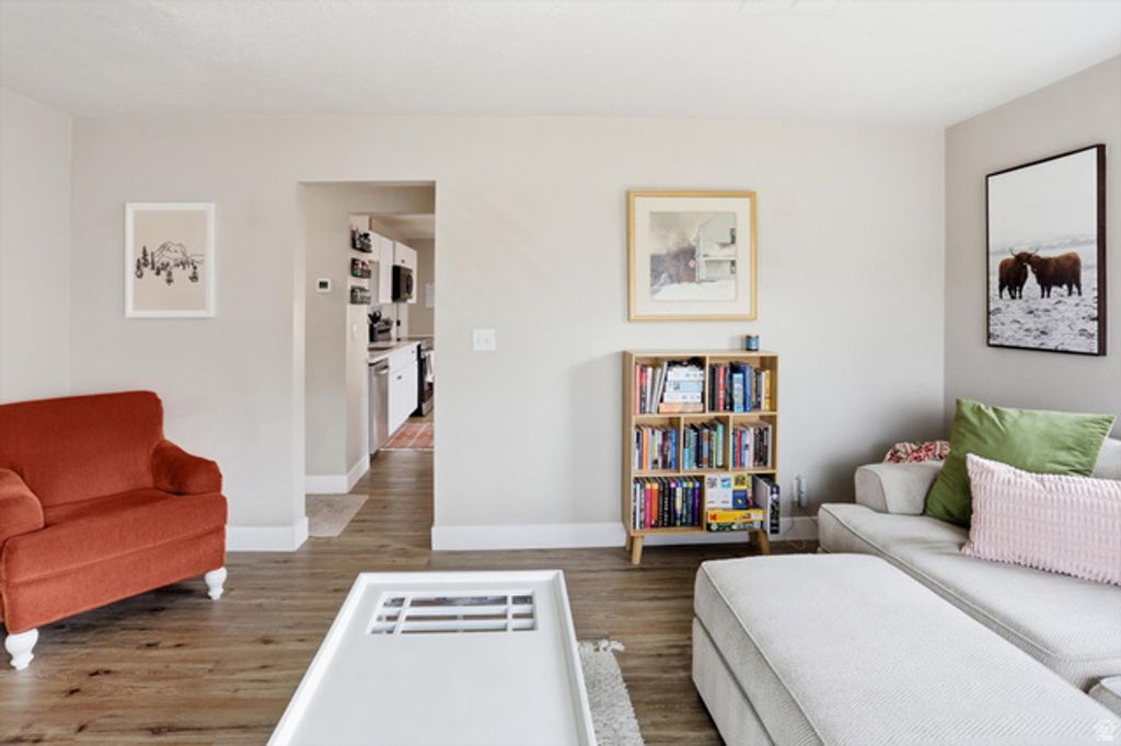 Image 7 of property listing at 2102 S HARRISON BLVD, Ogden, UT 84401