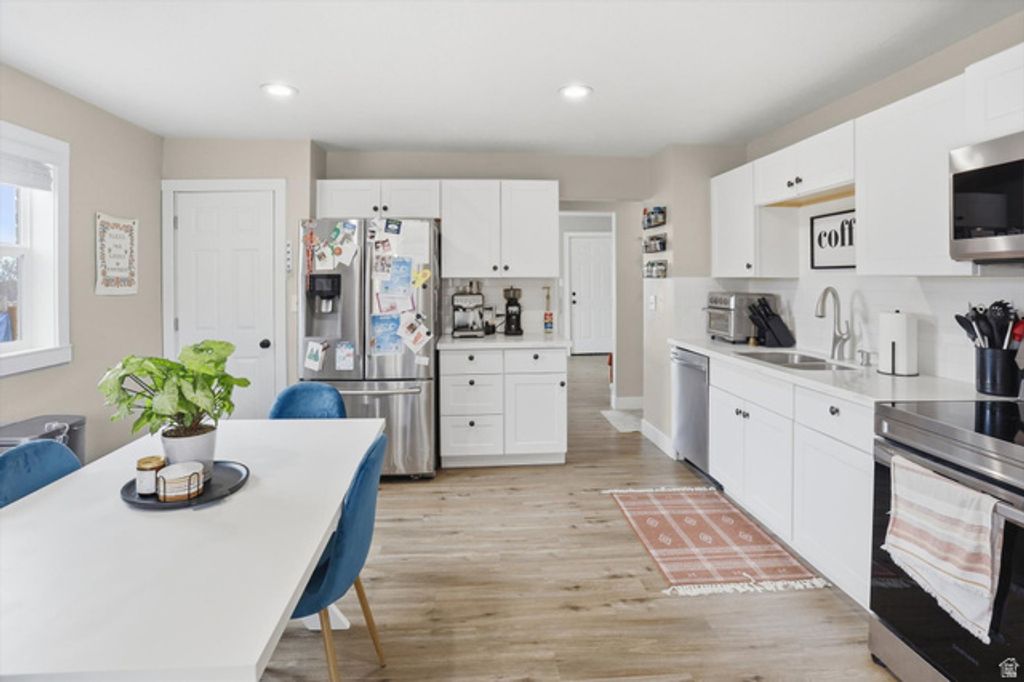 Image 9 of property listing at 2102 S HARRISON BLVD, Ogden, UT 84401