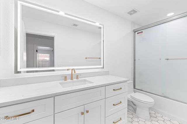 4 N 163RD Lane, Goodyear, AZ 85338