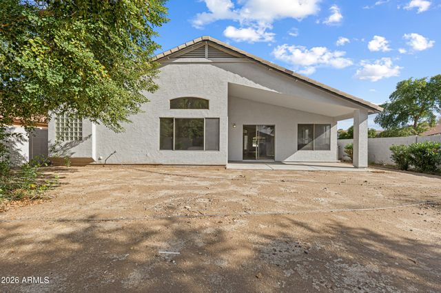 4 N 163RD Lane, Goodyear, AZ 85338