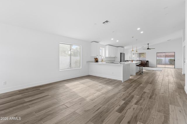 4 N 163RD Lane, Goodyear, AZ 85338