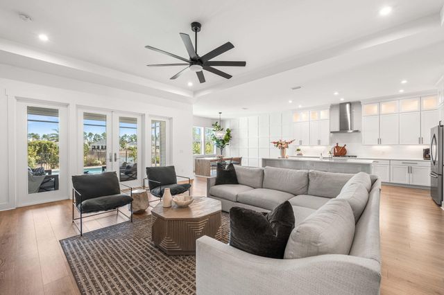 425 Lafayette Road, Watersound, FL 32461