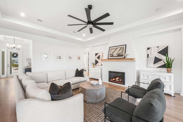 425 Lafayette Road, Watersound, FL 32461