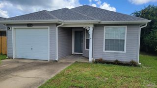 5595 Meadow Creek Pl, Gulf Breeze, FL 32563