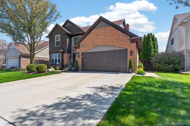 16853 Aspen Way, Southgate, MI 48195