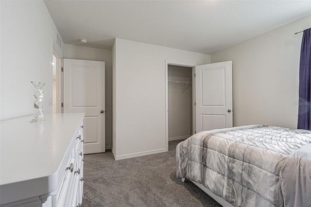 9213 MISSION BAY PL, Temple Terrace, FL 33637