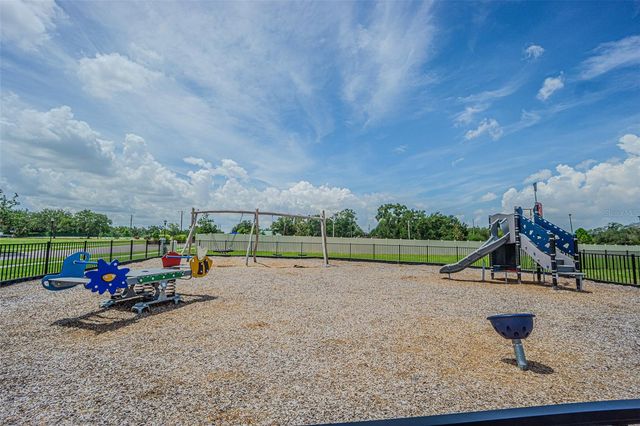 9213 MISSION BAY PL, Temple Terrace, FL 33637