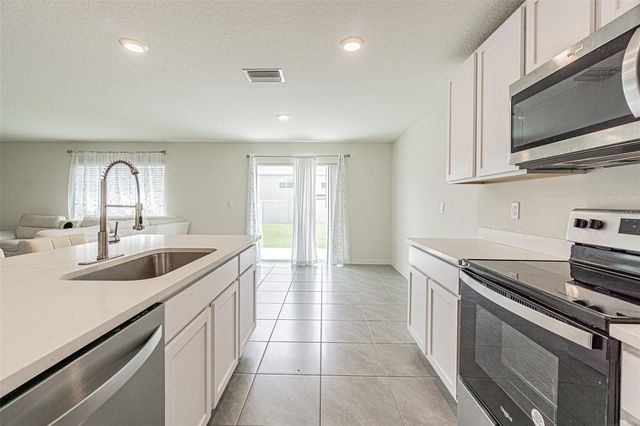 9213 MISSION BAY PL, Temple Terrace, FL 33637