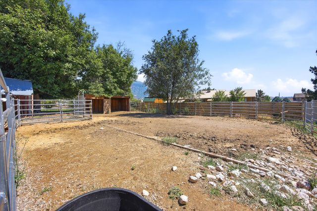 2093 E 6600 S, Uintah, UT 84405