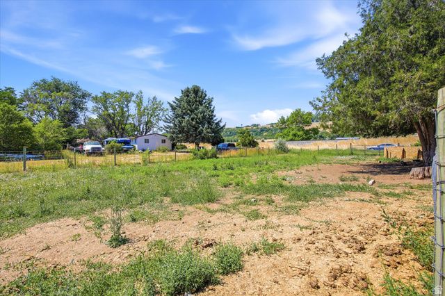 2093 E 6600 S, Uintah, UT 84405