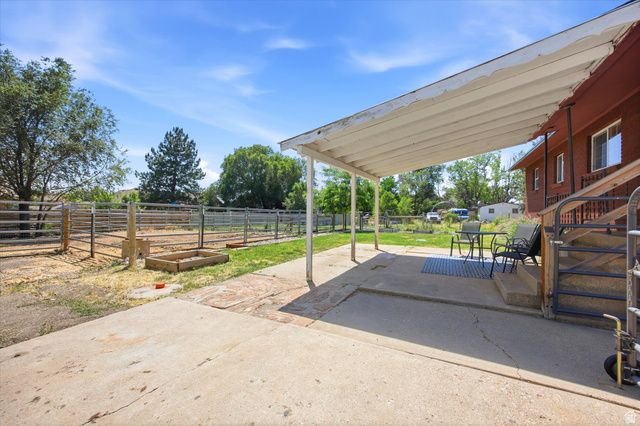 2093 E 6600 S, Uintah, UT 84405