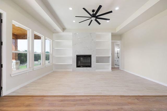 3061 Stonebriar Drive, Waxahachie, TX 75165
