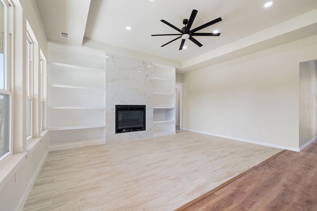3061 Stonebriar Drive, Waxahachie, TX 75165