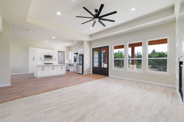 3061 Stonebriar Drive, Waxahachie, TX 75165