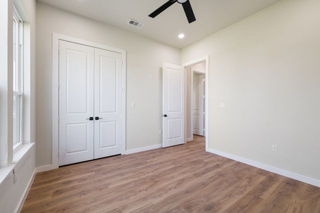 3061 Stonebriar Drive, Waxahachie, TX 75165