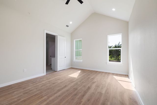 3061 Stonebriar Drive, Waxahachie, TX 75165