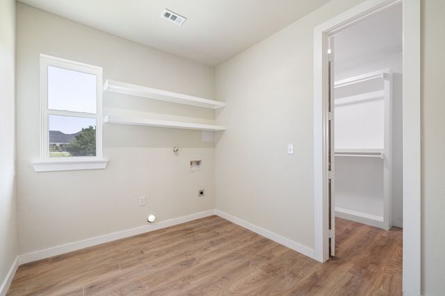 3061 Stonebriar Drive, Waxahachie, TX 75165