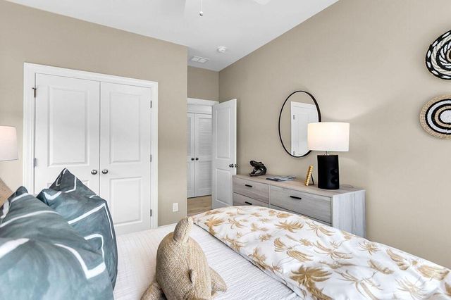 7312 Longtown Drive, Hanahan, SC 29410