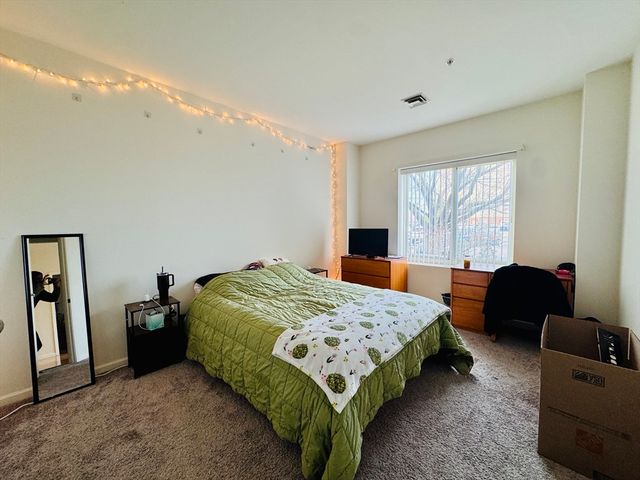 1 Cityview Lane 102, Quincy, MA 02169