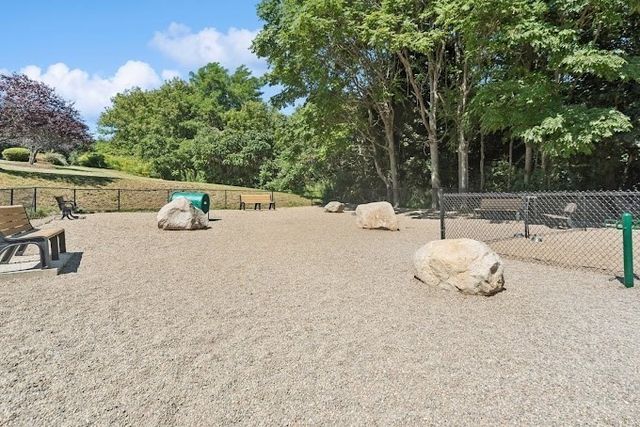 1 Cityview Lane 102, Quincy, MA 02169