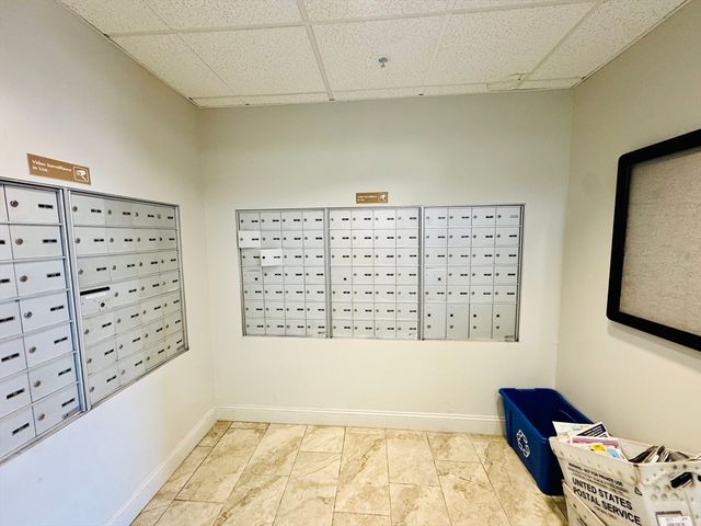 1 Cityview Lane 102, Quincy, MA 02169