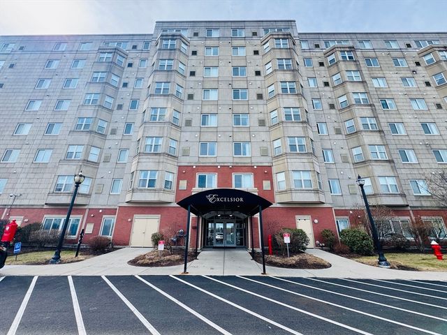 1 Cityview Lane 102, Quincy, MA 02169