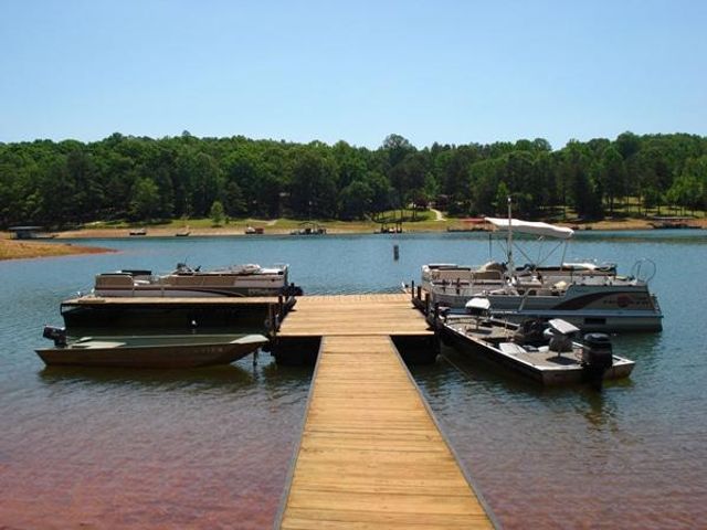 101 Bunker Lane, Westminster, SC 29693