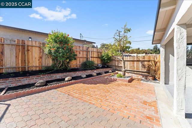 1655 Marlesta Rd, Pinole, CA 94564