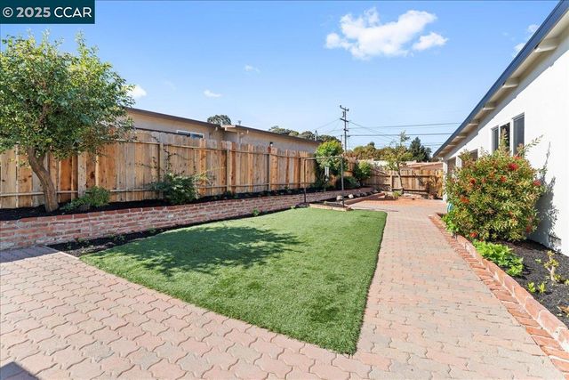 1655 Marlesta Rd, Pinole, CA 94564