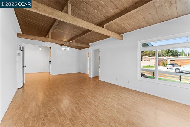 1655 Marlesta Rd, Pinole, CA 94564