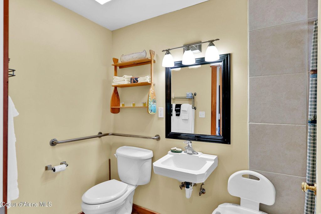 110 N Coeur d'Alene Avenue, Harrison, ID 83833 photo 86