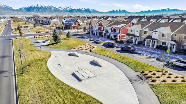 109 E JUBILEE DR, Saratoga Springs, UT 84045