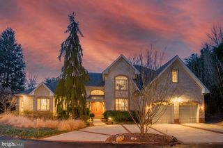 5902 BRADLEY BLVD, Bethesda, MD 20814