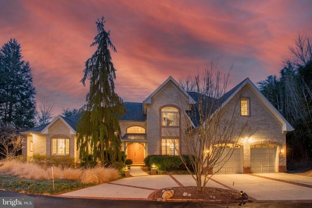 5902 BRADLEY BLVD, Bethesda, MD 20814