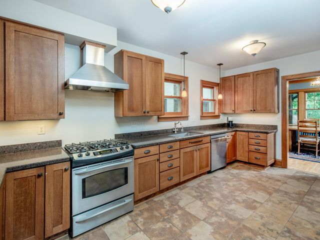 1286 Fairmount Avenue, Saint Paul, MN 55105