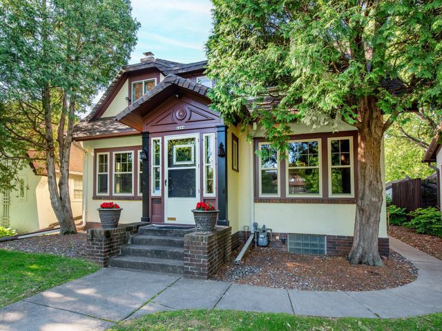 1286 Fairmount Avenue, Saint Paul, MN 55105
