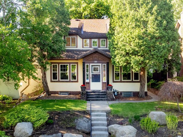 1286 Fairmount Avenue, Saint Paul, MN 55105