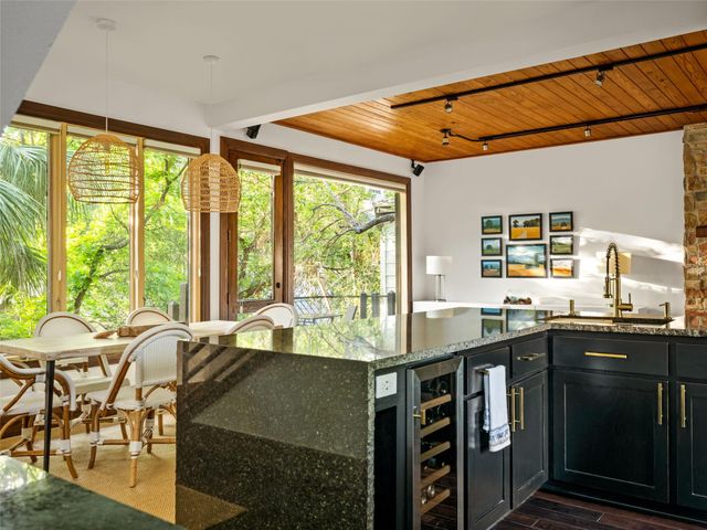 1111 W 12th ST 107, Austin, TX 78703