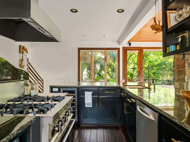 1111 W 12th ST 107, Austin, TX 78703