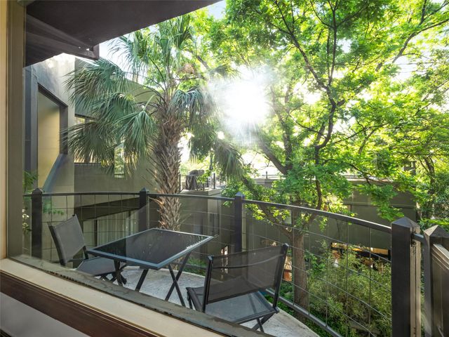 1111 W 12th ST 107, Austin, TX 78703