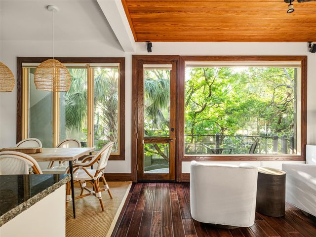 1111 W 12th ST 107, Austin, TX 78703