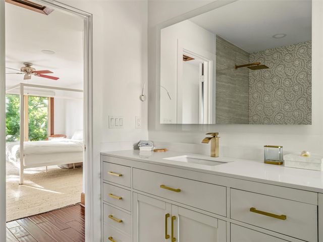 1111 W 12th ST 107, Austin, TX 78703