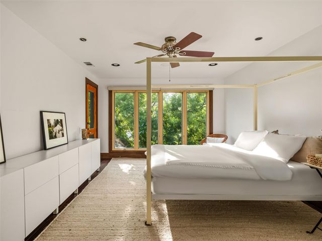 1111 W 12th ST 107, Austin, TX 78703