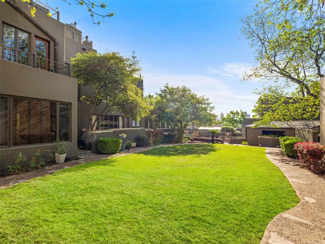 1111 W 12th ST 107, Austin, TX 78703