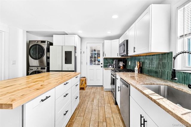 2750 Route 6, Slate Hill, NY 10973