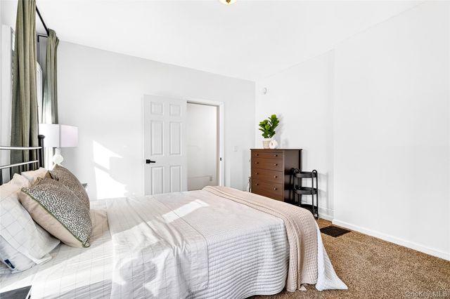 2750 Route 6, Slate Hill, NY 10973