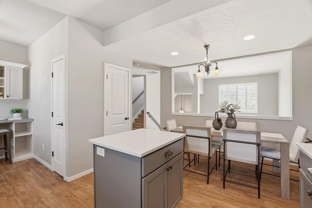 2304 W Summit Pkwy, Spokane, WA 99201