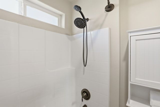 2304 W Summit Pkwy, Spokane, WA 99201